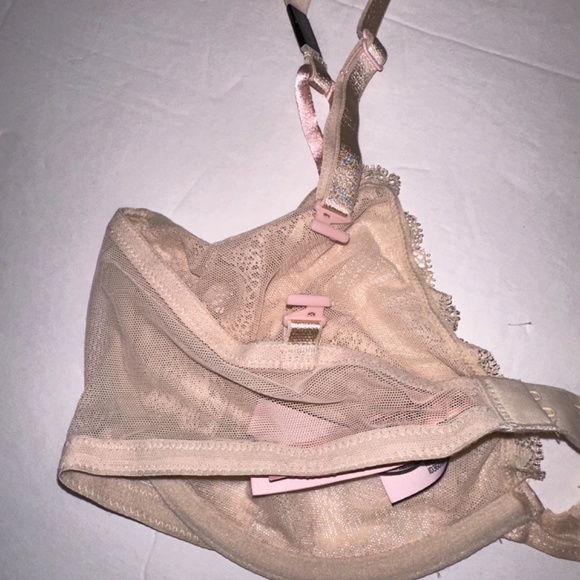 Victoria’s Secret unlined Lace Underwire Bra in Soft Beige size 36D NEW - Picture 6 of 16